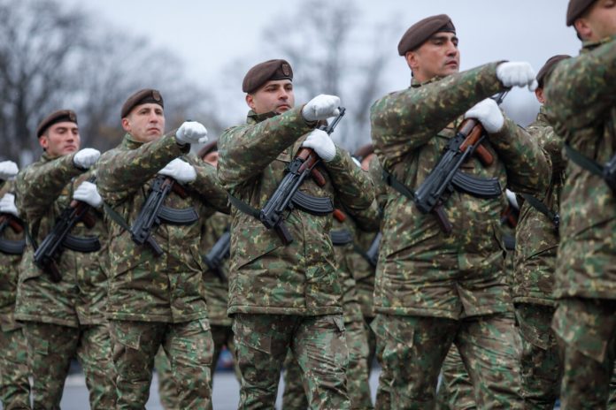 militarii români Guvernul României pregătește reforma pensiilor militare
