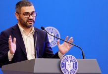 Salarizarea bugetarilor, din nou praf în ochi, din partea celor ce se pregătesc să părăsească guvernarea. Proiectul are deja o întârziere de 3 ani Salarizarea bugetarilor, din nou praf în ochi, din partea celor ce se pregătesc să părăsească guvernarea. Proiectul are deja o întârziere de 3 ani