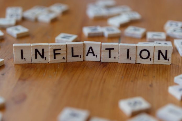 inflație Economia României încetinește puternic. PIB-ul a scăzut în primul trimestru, iar inflația a urcat la 10,7%