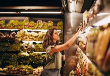Veste importantă de la INS. Consumul din România revine pe creștere Veste importantă de la INS. Consumul din România revine pe creștere