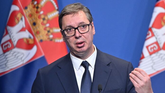 Aleksandar Vucic Președintele Serbiei, Aleksandar Vucic, a anunțat că își va da demisia