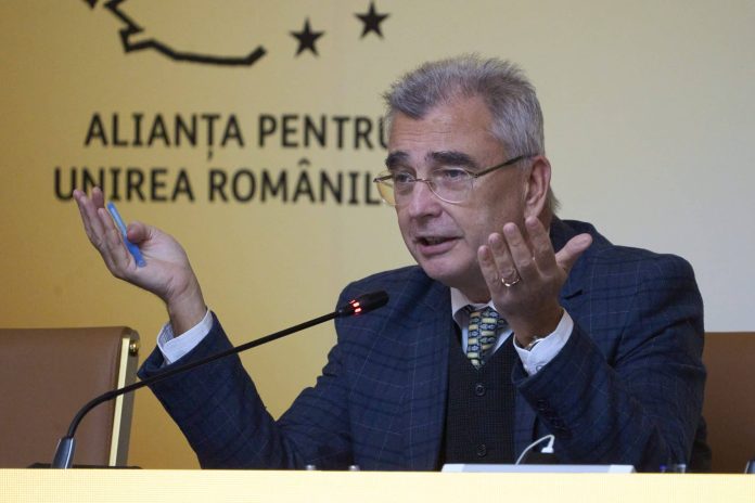 Petrișor Peiu Petrișor Peiu susține că Nicușor Dan și PSD fac presiuni să treacă guvernul Veștea