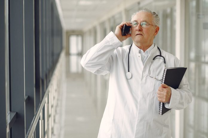 doctor Cu cât vor fi plătiți medicii pentru gărzile la domiciliu
