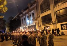 Craiova, în sărbătoare de Sfântul Dumitru! Manifestări religioase, ceremonii militare și o istorie fascinantă Craiova, în sărbătoare de Sfântul Dumitru! Manifestări religioase, ceremonii militare și o istorie fascinantă